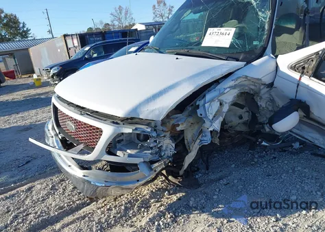 1999 Ford F-150 Lariat/Work Series/Xl/Xlt from USA, damaged, VIN 1FTRX17W5XNB78745